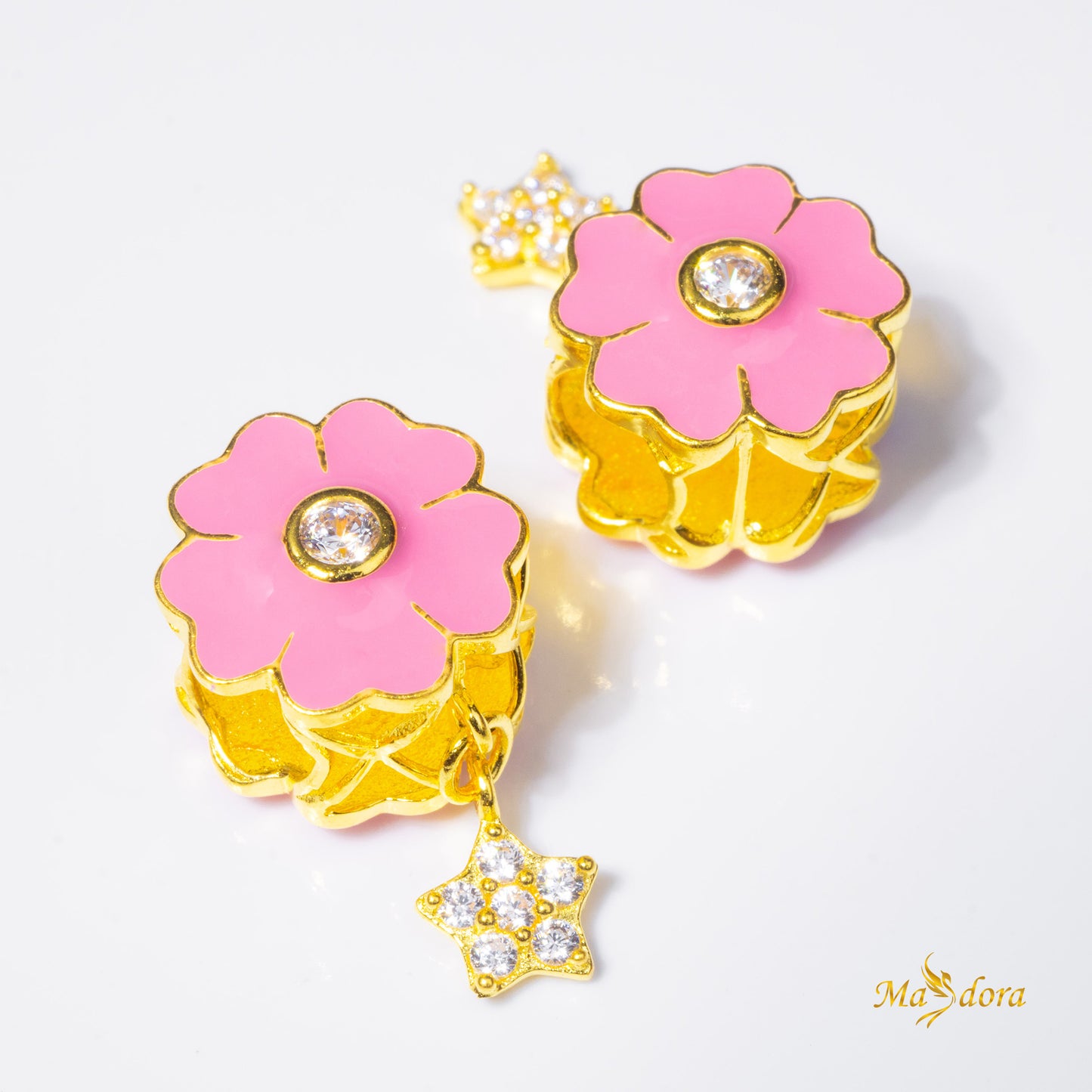 Masdora Beads ~ Pink Blossom Star Bead (Emas 916)